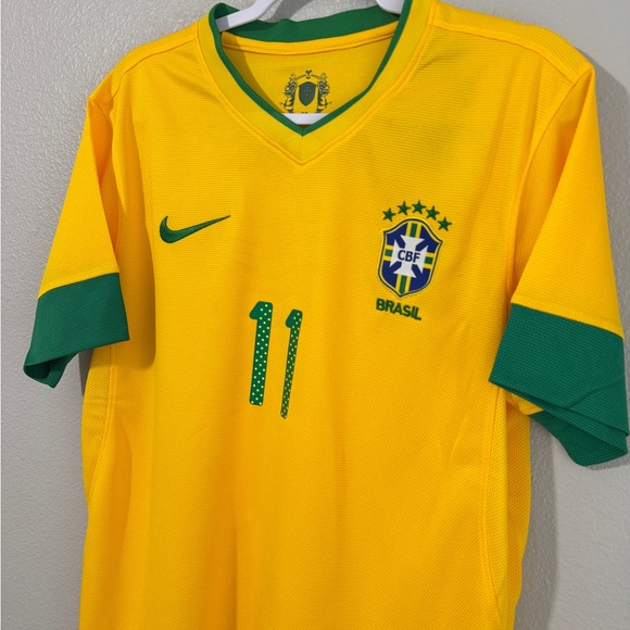 Brazil 2012 Neymar home Soccer Jersey - Picture 3 of 4